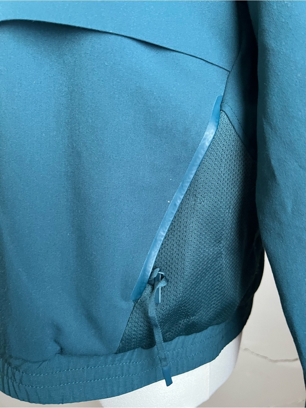 FIGS Sydney Technical Collection Full-Zip Jacket in Caribbean Blue - Picture 3 of 5